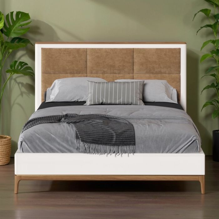 Кровать с мягкой вставкой М206W White