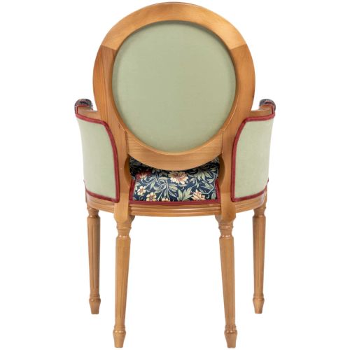 Кресло (стул со сплошными подлокотниками) «Бал сказок. Заяц»