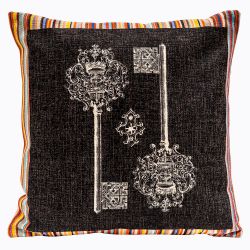 Декоративная подушка «Королевство Страйп»