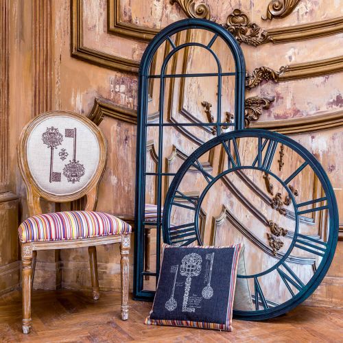 Стул «Королевство Страйп»