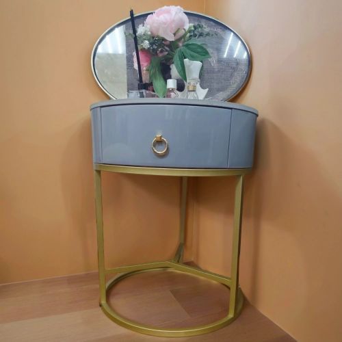 Прикроватная тумба Кирко (разбита полка)