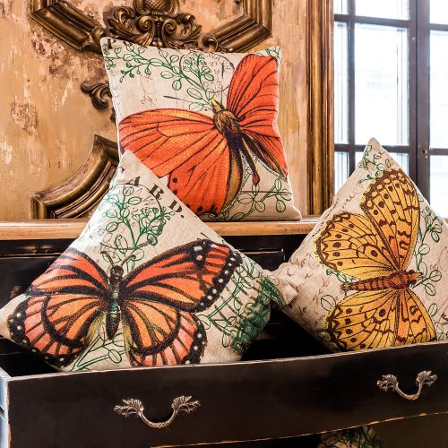 Интерьерная подушка «Почтовый роман», версия 6