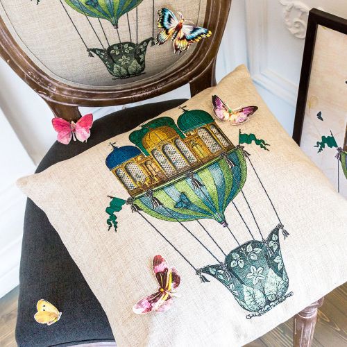 Интерьерная подушка «Монгольфьер», версия 6