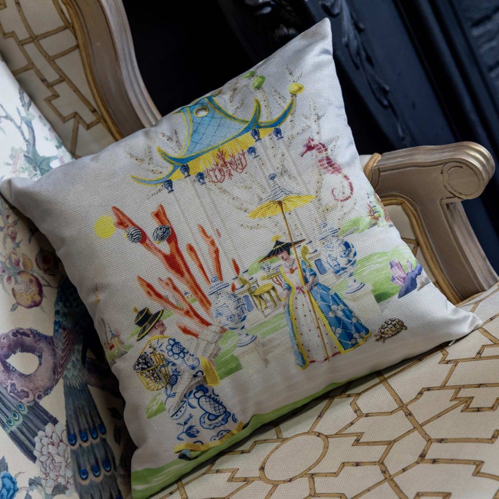 Подушка декоративная «Мечты о Поднебесной» версия 10