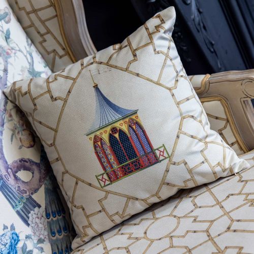 Подушка декоративная «Мечты о Поднебесной» версия 4