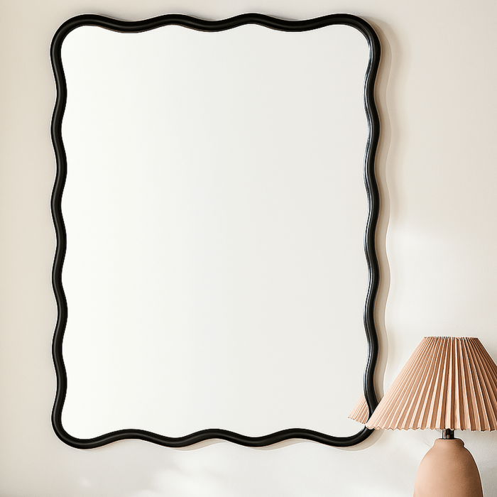 Зеркало в чёрной раме “Стаггер”