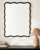 Зеркало в чёрной раме “Стаггер”