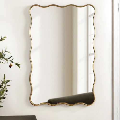 Зеркало в золотой раме “Стаггер”