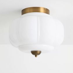 Золотистый светильник “Элаиза” с белым плафоном