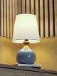 Настольная лампа “Бенсон” с синим керамическим основанием