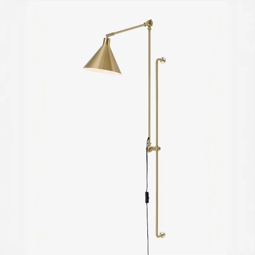 Золотистый настенный светильник “Джордан”