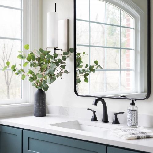 Серебристый настенный светильник “Нэш”