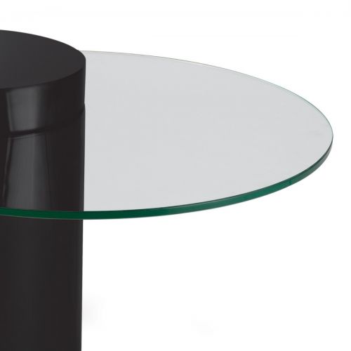 Черный приставной столик “Мартиника”.