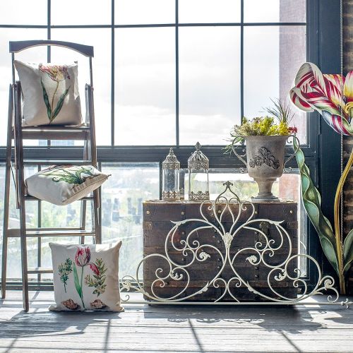 Интерьерная подушка «Ботаническое барокко», версия 4