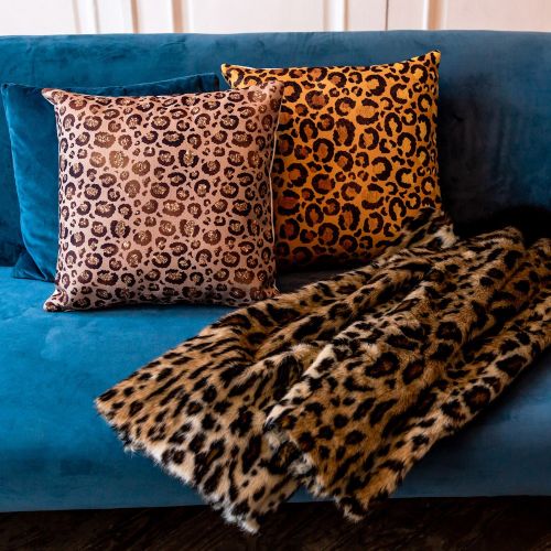 Интерьерная подушка «Леопард» (искра)