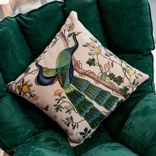 Интерьерная подушка «Индокитайский зеленый павлин» (версия 1)
