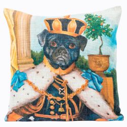 Арт-подушка «Музейный экспонат», версия 24 «Властелин мира»