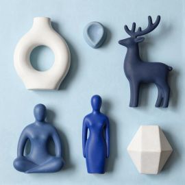 Статуэтки, фигурки